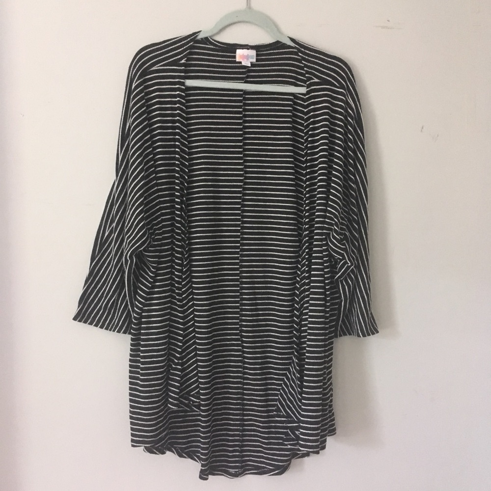 Lularoe Lindsay kimono
