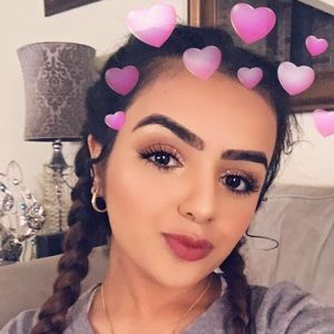 Meet your Posher, Fatema