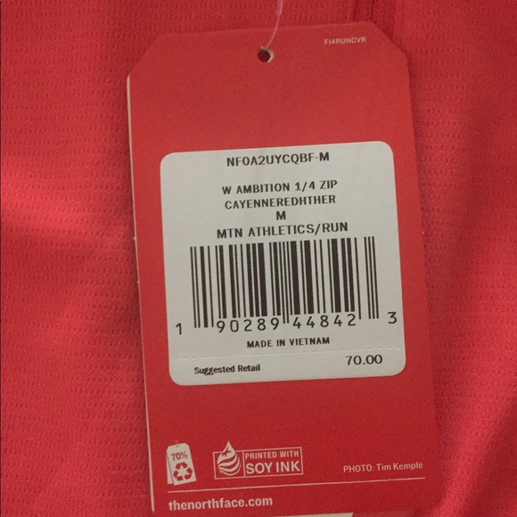 SOLD! ๐ North Face Athletic Pull Over - Picture 2 of 2