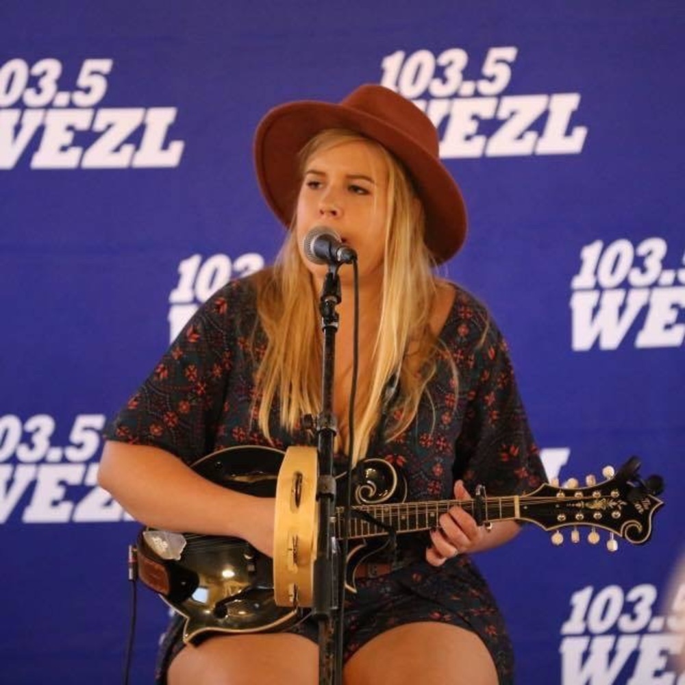 Meet Your Posher, Katie!