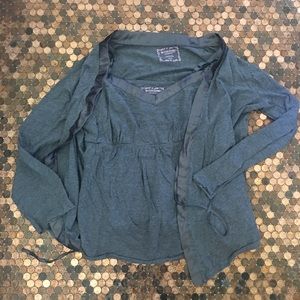 Motherhood M nursing set