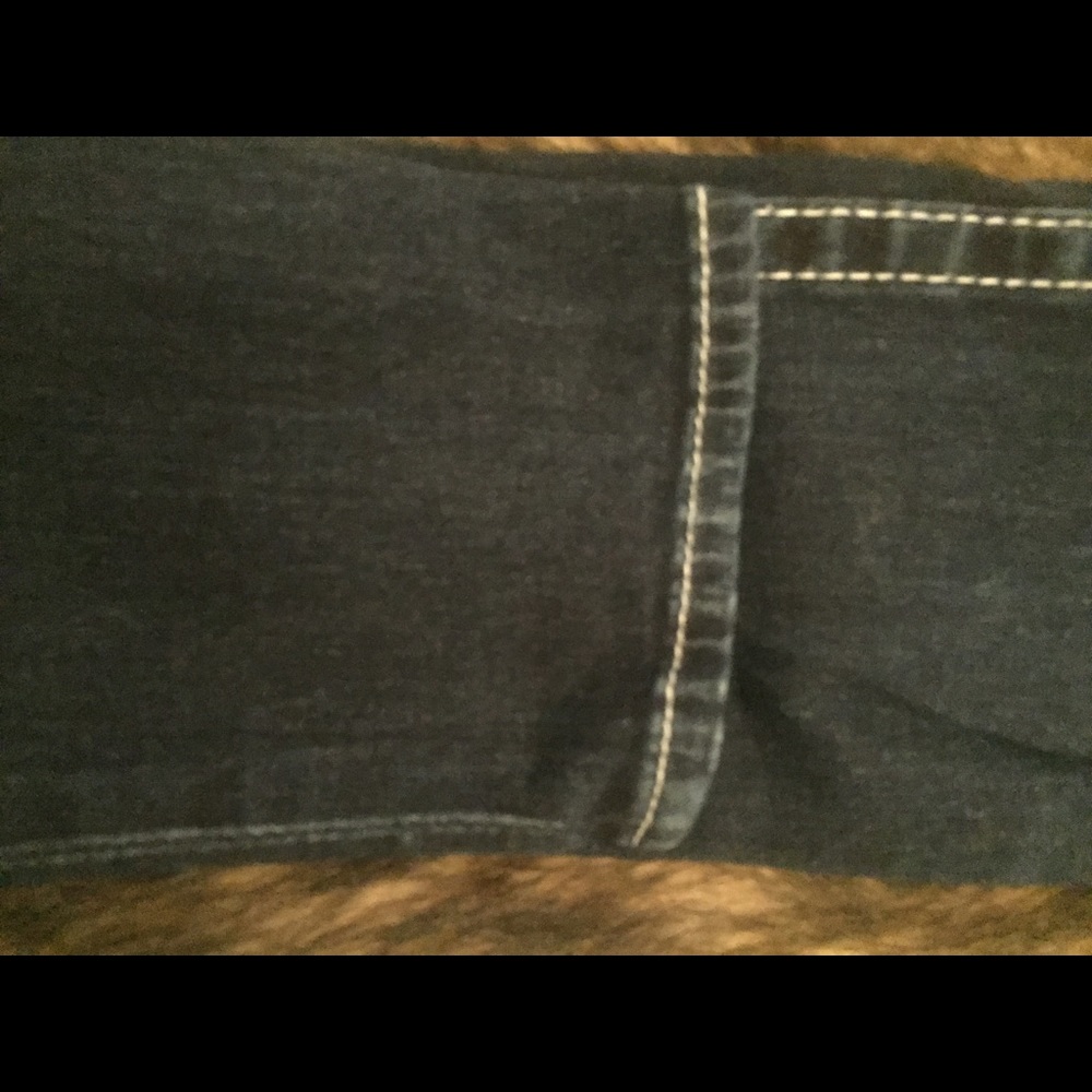 True Religion "Misty" Size 27 Skinny Jeans - Picture 4 of 5