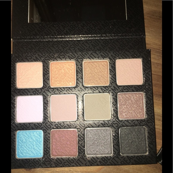 🔥Set of 2 Sigma Eyeshadow palettes 🌟 - Picture 3 of 6