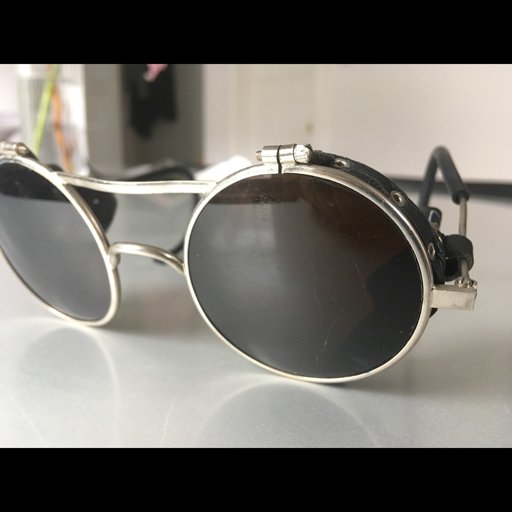 Julbo retro sunglasses with leather side shield