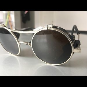 Julbo retro sunglasses with leather side shield