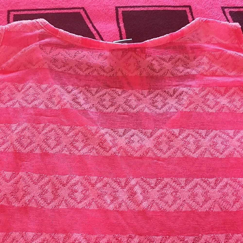 🩷 Wet Seal Cold Shoulder Top - Picture 6 of 6