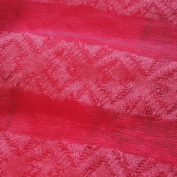 🩷 Wet Seal Cold Shoulder Top - Picture 4 of 6