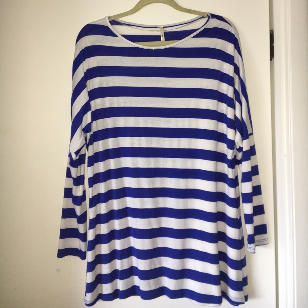 White and blue stripe Tunic top