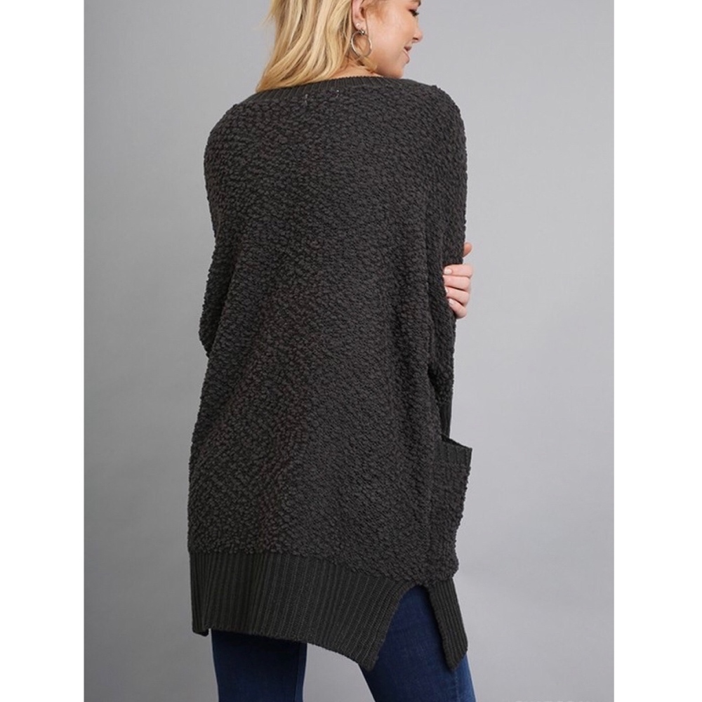 SOLD Charcoal Cozy Tunic Sweater with Pockets - Picture 4 of 4