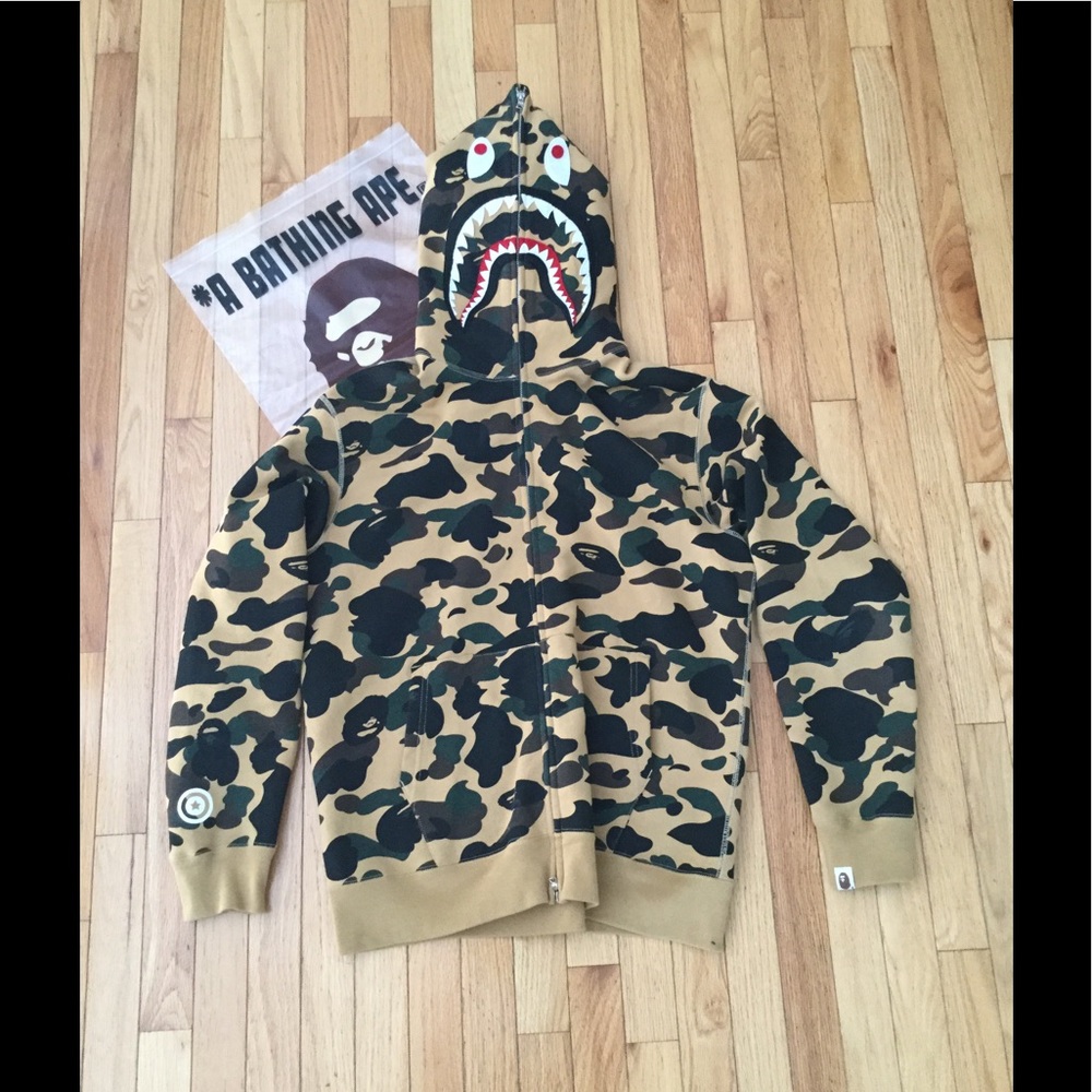 NEW, AUTHENTIC: 1st Camo Yellow Shark BAPE Hoodie