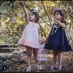 Dress from Nikolia kids wear (size 3/5) Dress from Nikolia kids wear (size 3/5)
