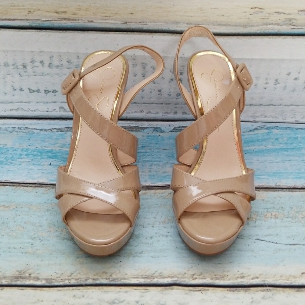JESSICA SIMPSON NUDE PATENT PLATFORM HEELS 7.5