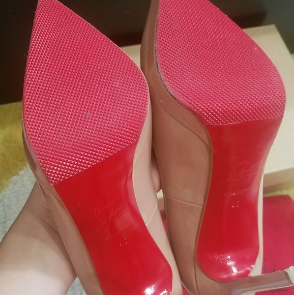 ****SOLD****Christian Louboutin Pigalle Plato - Picture 3 of 6