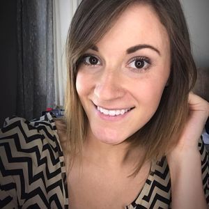 Meet your Posher, Whitney