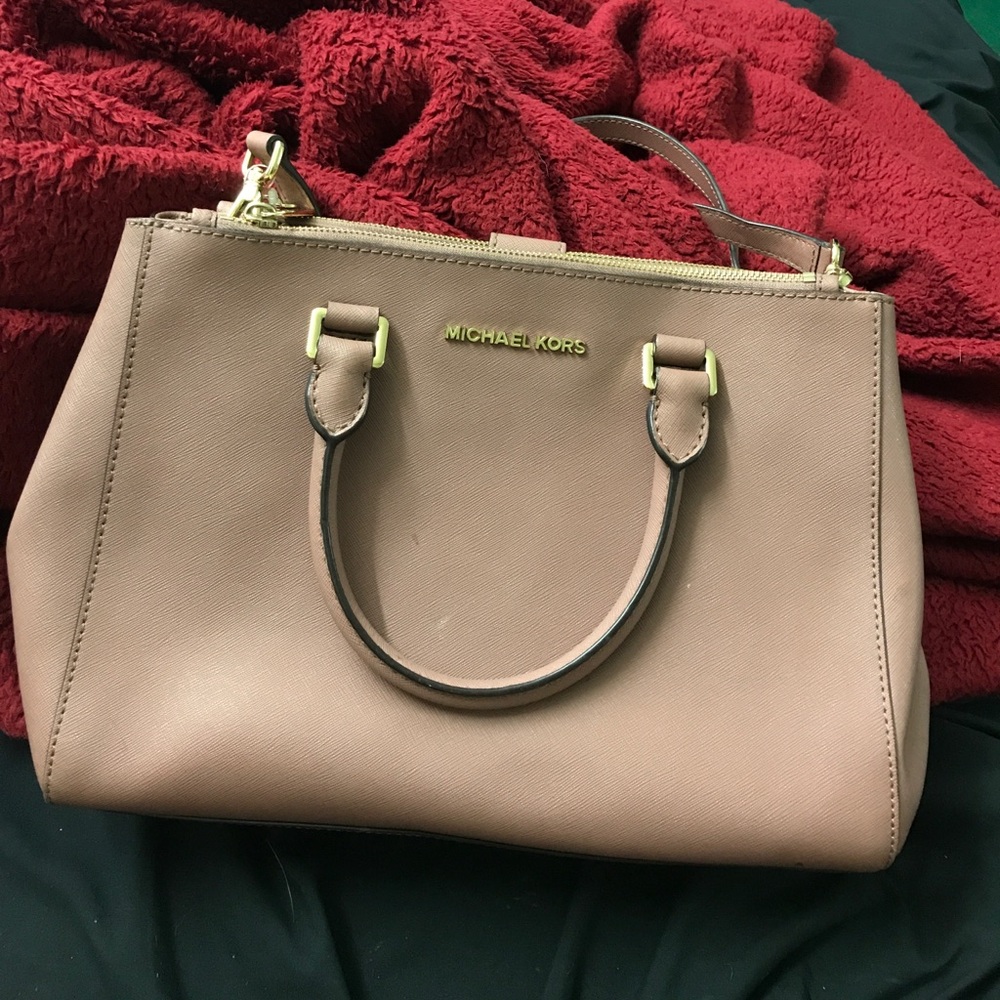 Micheal Kors handbag