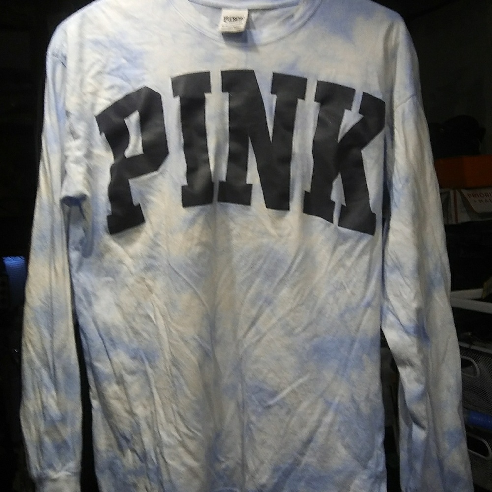 Victoria's secret long sleeved tie dye t shirt