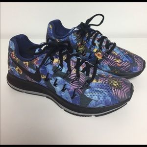 Nike ID Floral Zoom Pegasus 33 Running shoe