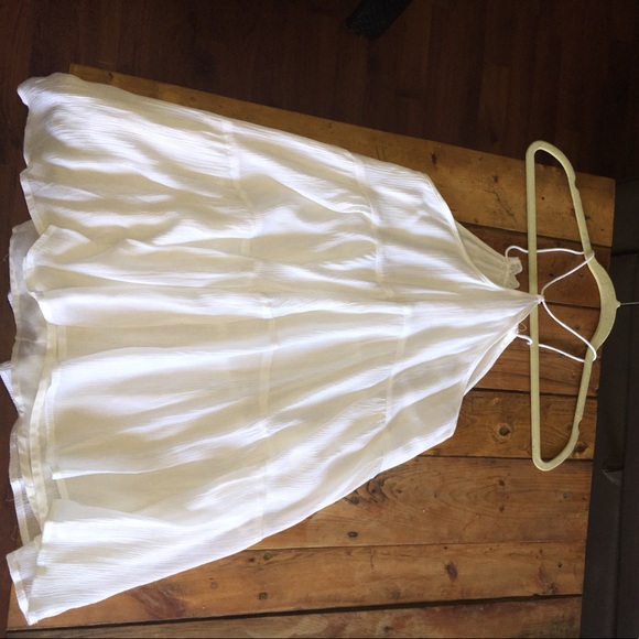 Halter top - Picture 3 of 3