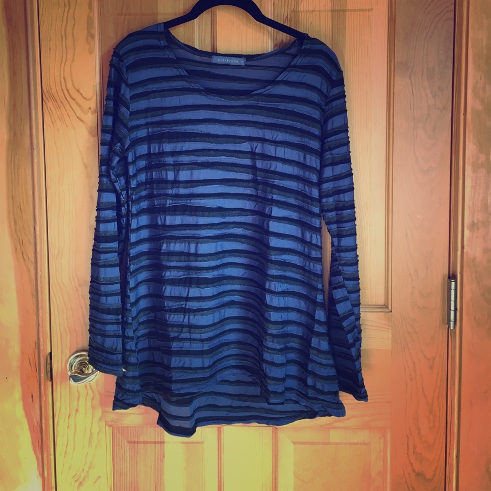 Cut Loose tunic top. S.
