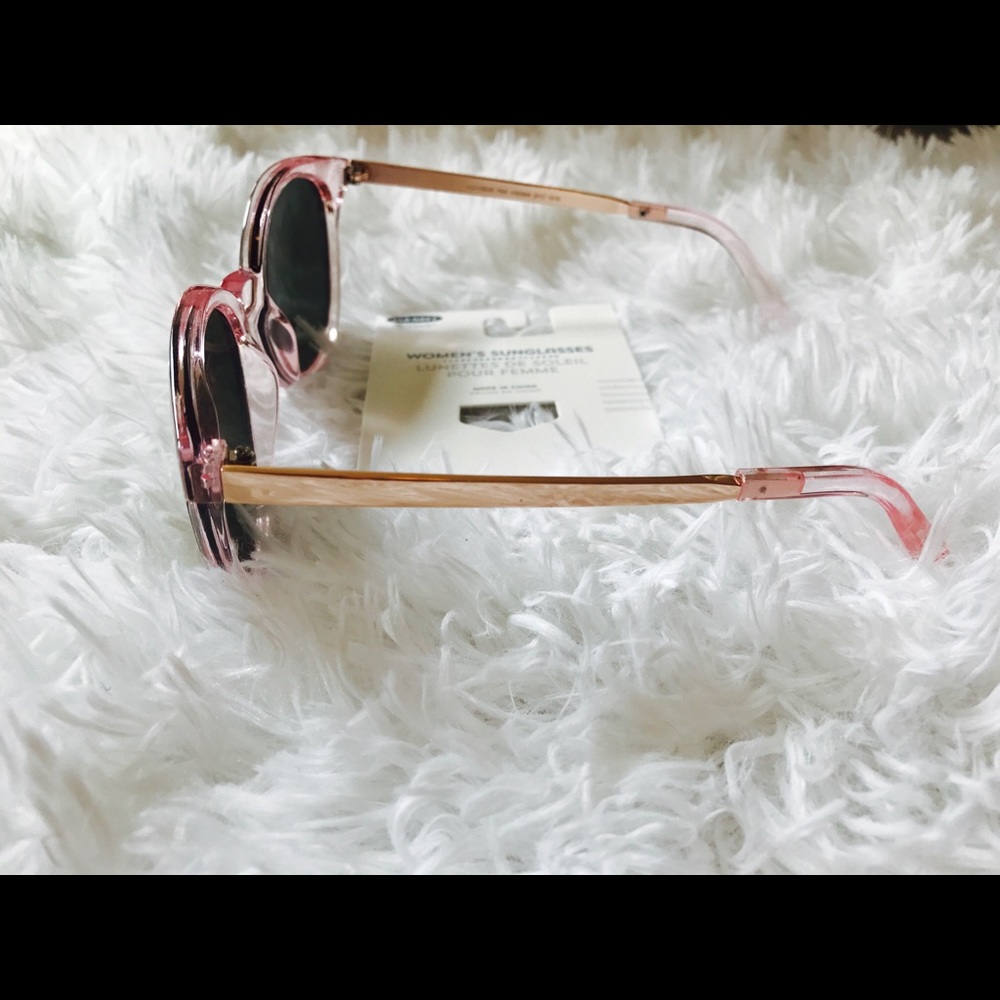 Brand new sunglasses - Picture 4 of 5