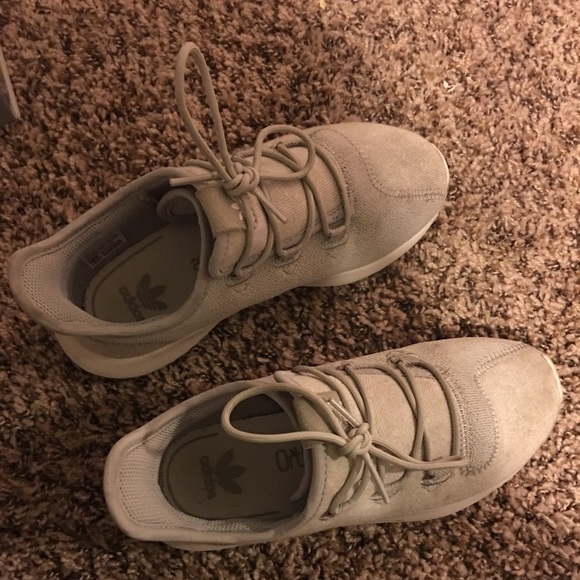 Adidas tennis shoes! - Picture 1 of 5