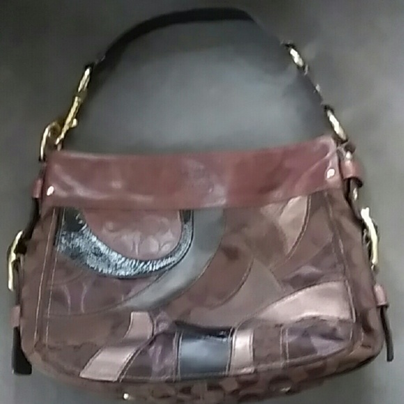 Beautiful Coach bucket handbag - Picture 1 of 4