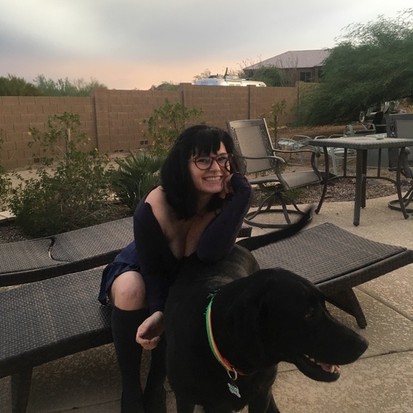 Meet your Posher, Haleigh - Picture 3 of 4