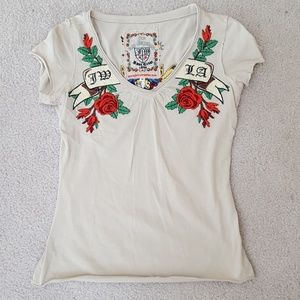 Embroidered tee