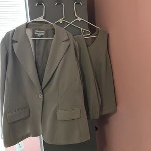 Danny and Nicole Grey 3 Piece Business Suit