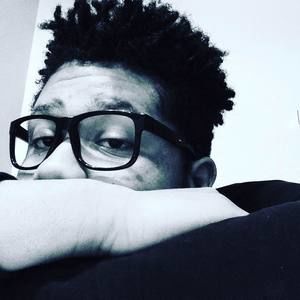 Meet your Posher, Dee