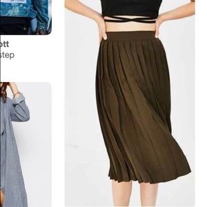 Urban Outfitters pleated skirt