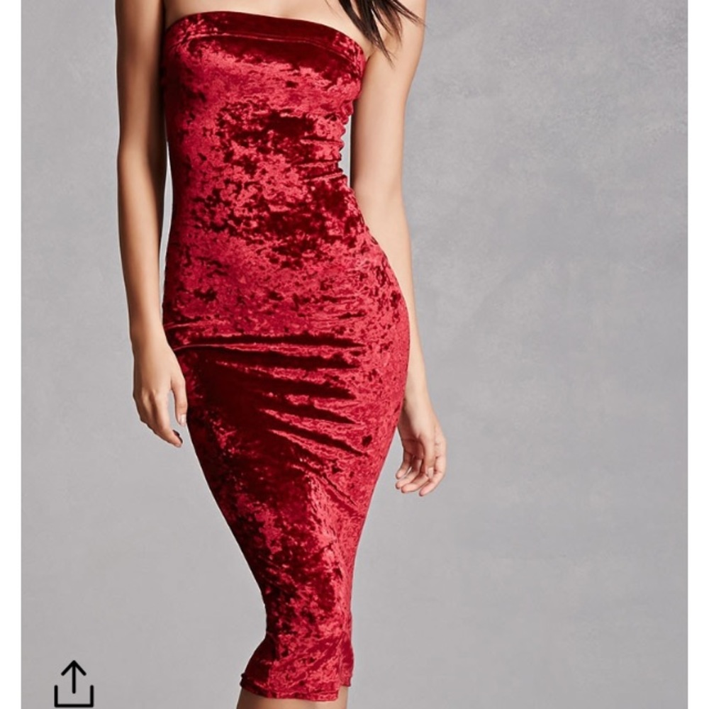 Cushed Velvet strapless midi dress