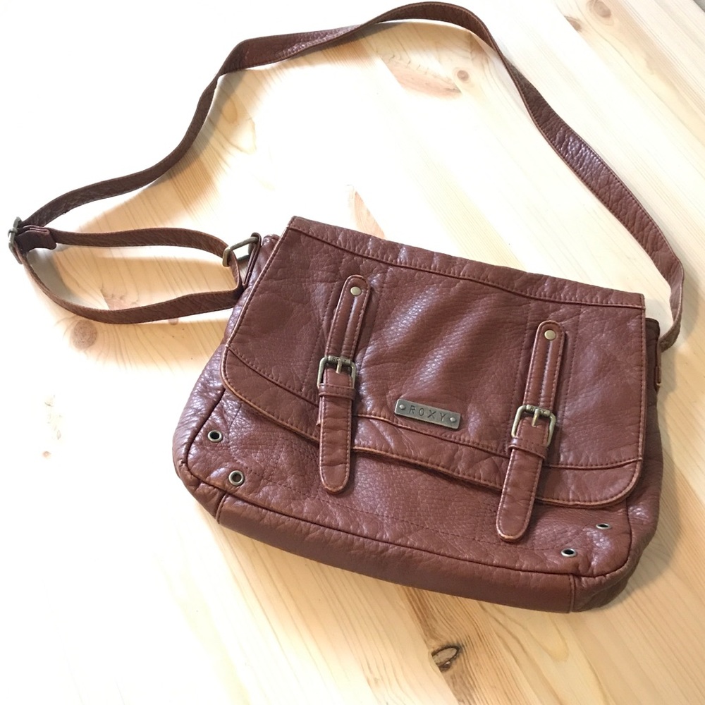 NWOT Roxy Still Free Crossbody Book Bag