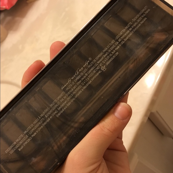 Authentic Naked Smoky - Picture 2 of 4