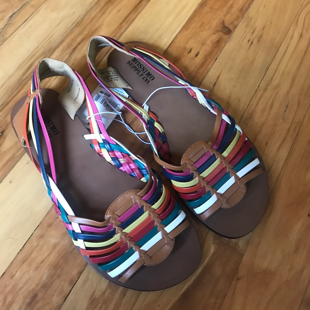 NWT Mossimo Multicolored woven Sandals