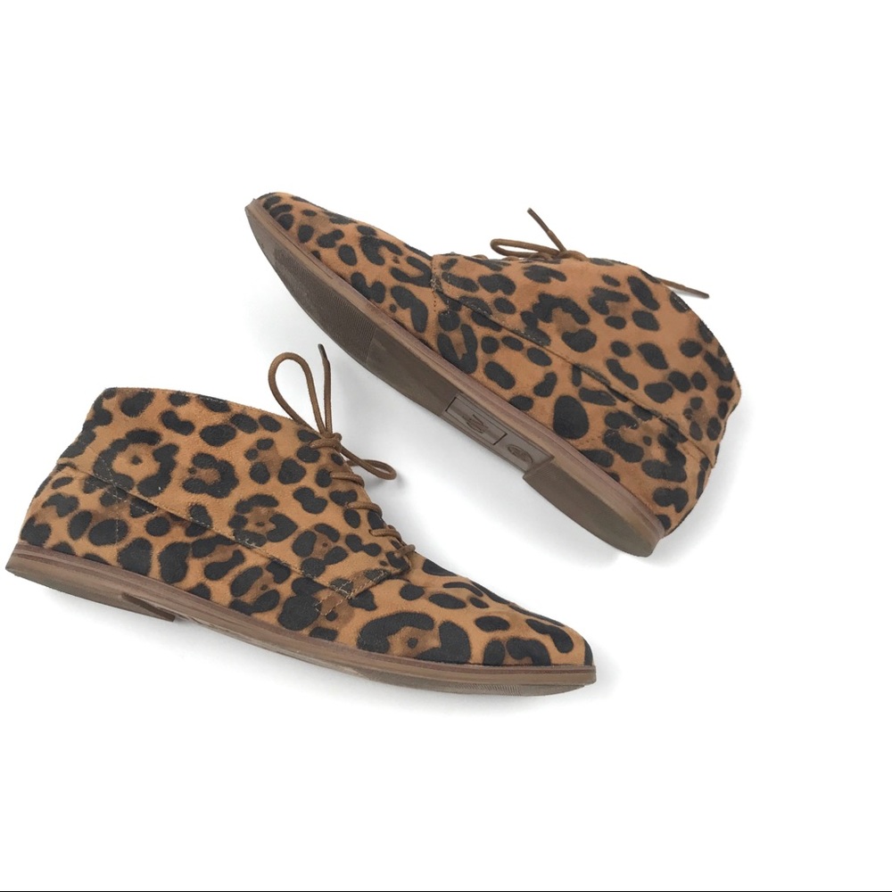DV By Dolce Vita Gigi Chukka Boots 7.5 - Picture 4 of 8