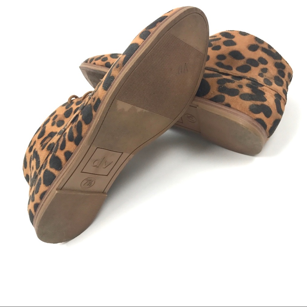 DV By Dolce Vita Gigi Chukka Boots 7.5 - Picture 8 of 8