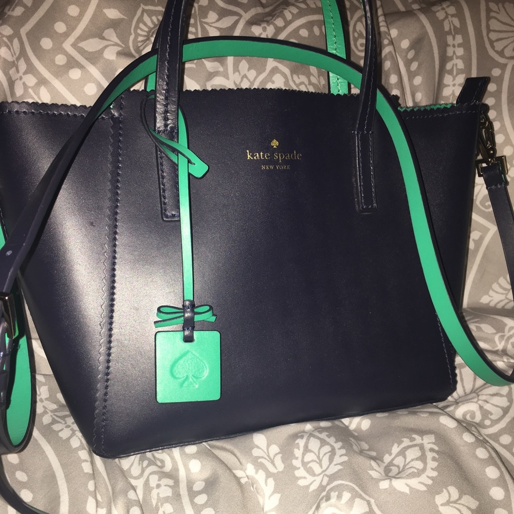 🎄Kate Spade crossbody bag🎄