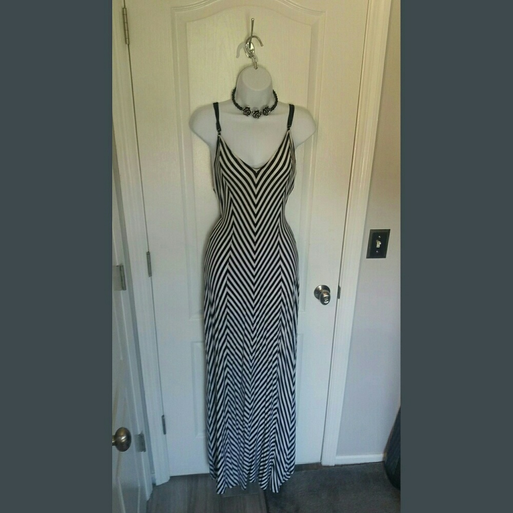 Beautiful Quality Maxi Dress, Black/White Stripes