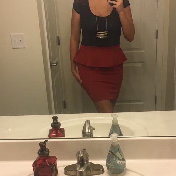 π₯π Red Hot Peplum Skirt ππ₯ - Picture 2 of 7
