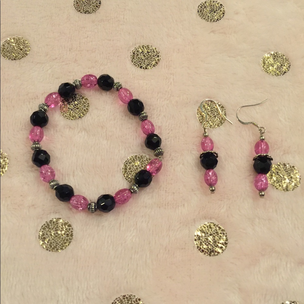Bracelet and earrings set