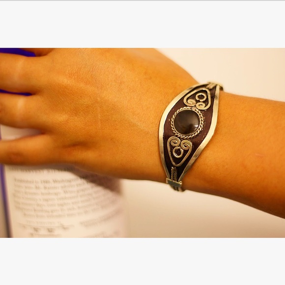 Onyx Semi Precious Stone Bangle - Picture 1 of 3