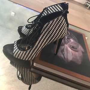 Black and white peep toe heels