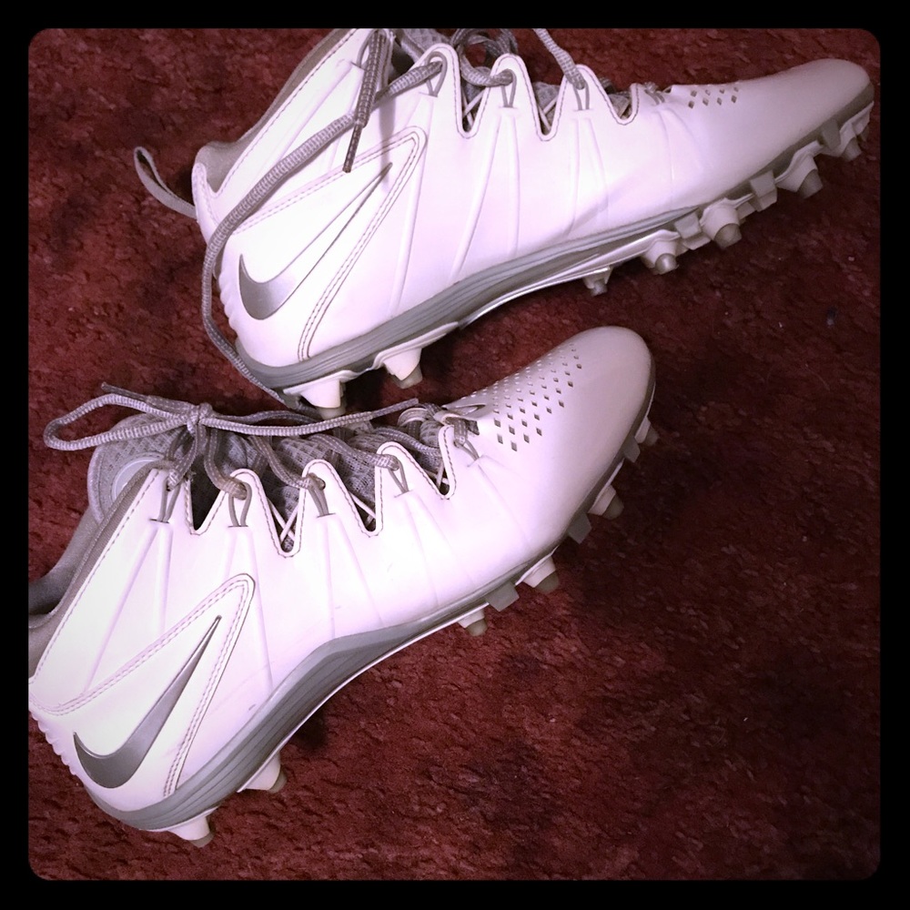 Huarache lacrosse cleats