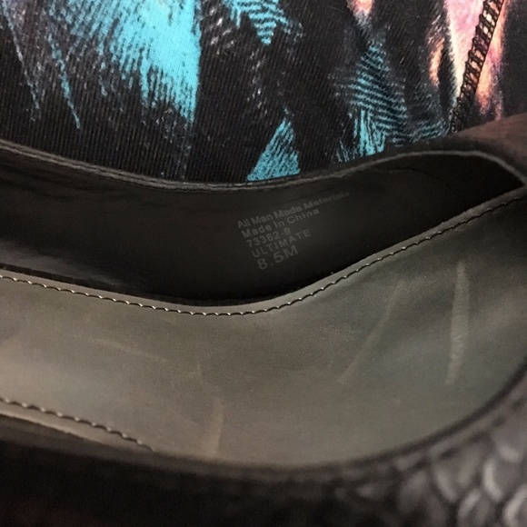 Fergalicious black wedges Size 8.5 - Picture 4 of 4