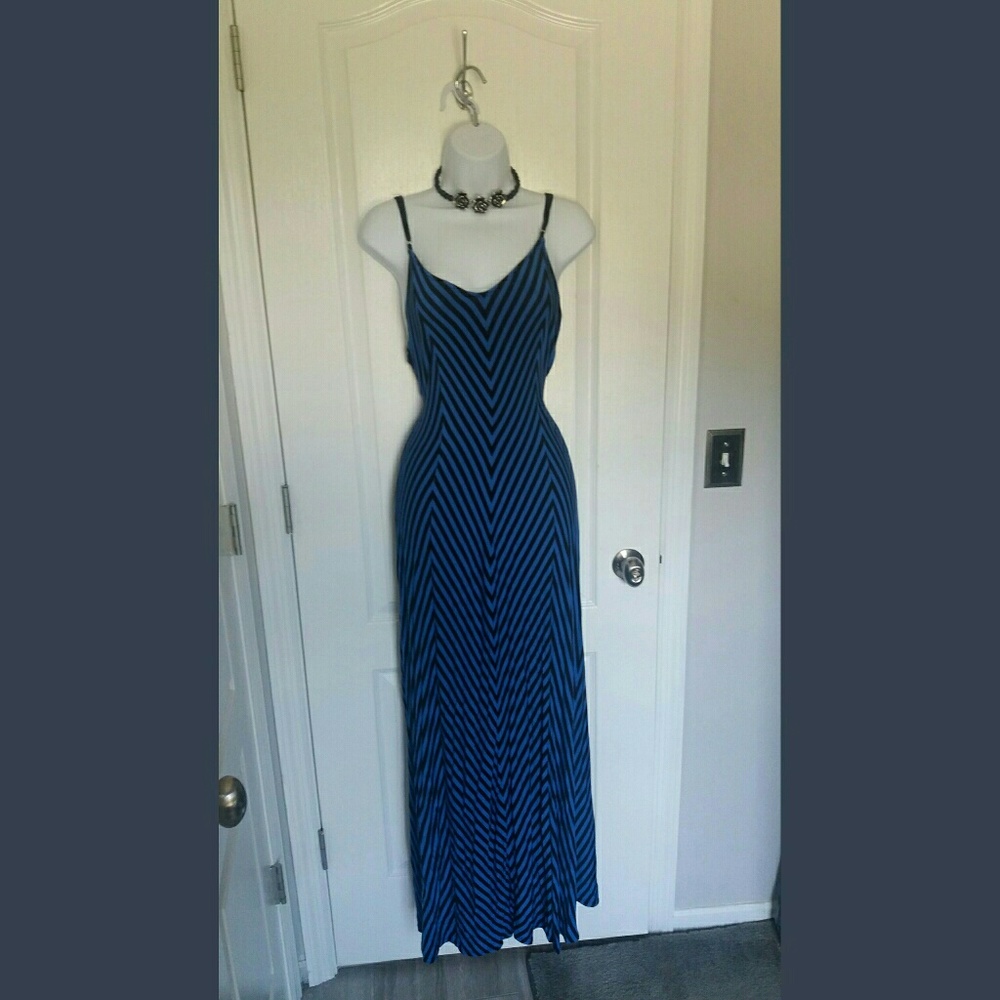 Beautiful Quality Maxi Dress, Black/Blue Stripes