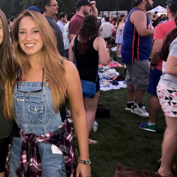 Meet your Posher, Morgan - Picture 3 of 3