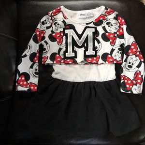 👧🏼 2T Minnie Mouse Disney Cheerleader outfit 👧🏼 2T Minnie Mouse Disney Cheerleader outfit