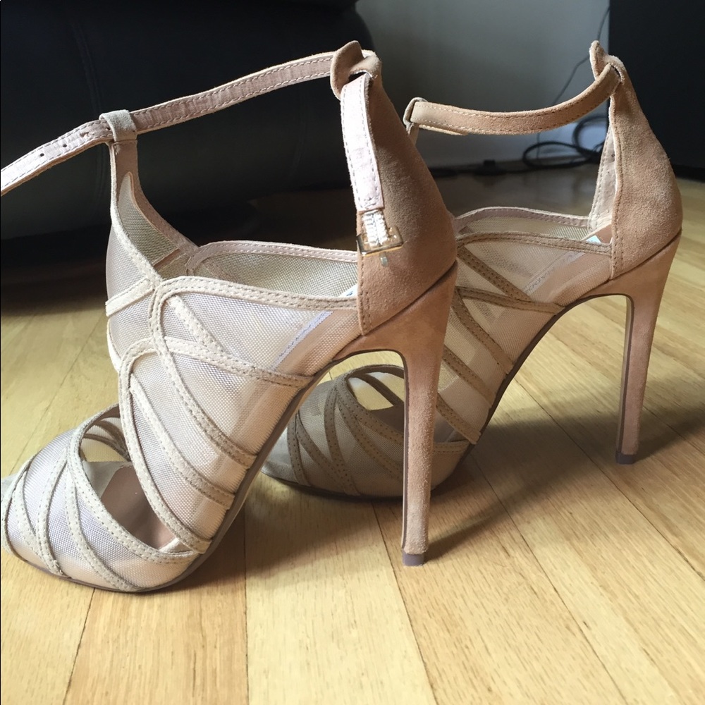 EUC Steve Madden nude strappy look heels - Picture 5 of 5