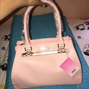 Brand new authentic Juicy Couture bag!